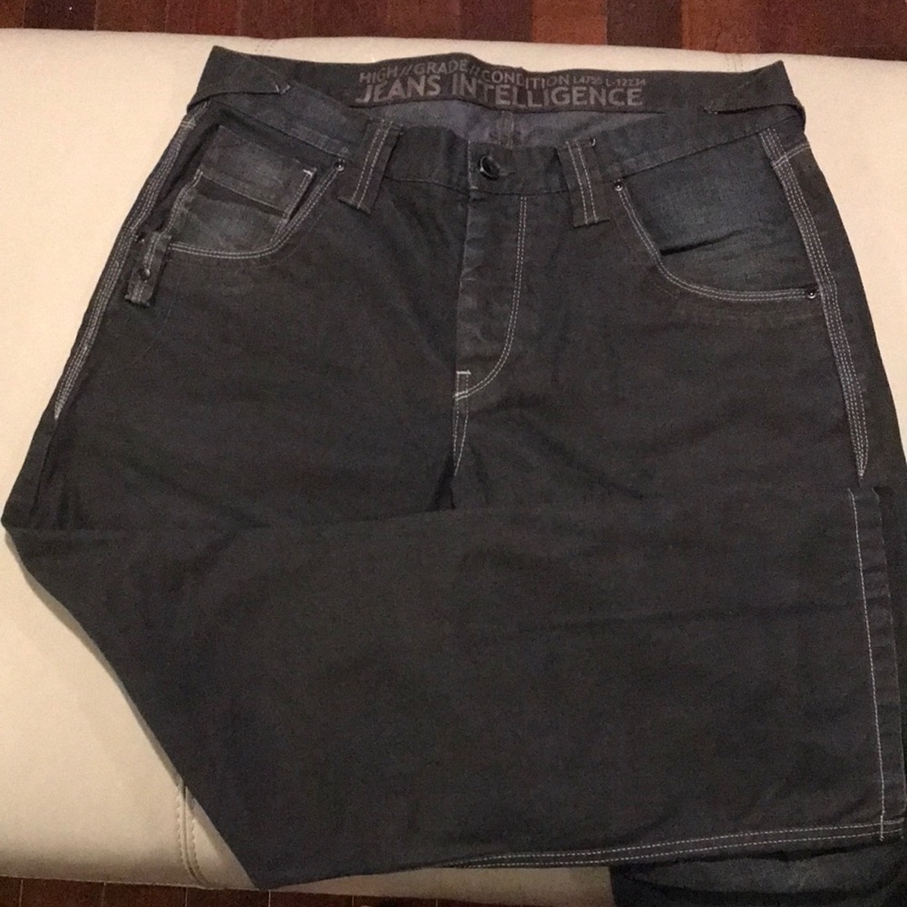 Jack &Jones